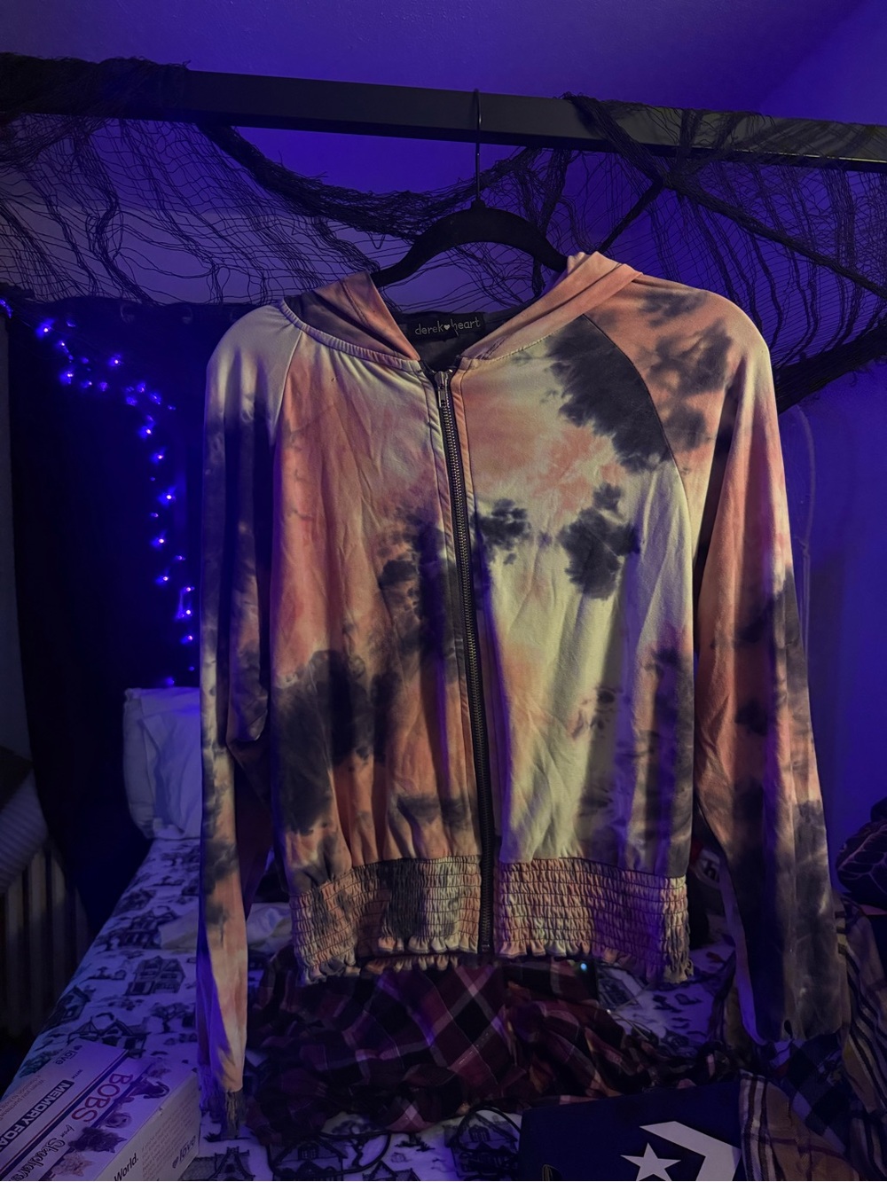 Derek Heart Tie-Dye Zip Hoodie in Pink and Black